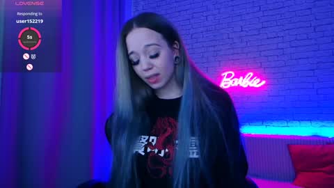 Snapshot of _crazybee_ chatting on 18, 1, 2025 Nica online show from 18, 1, 2025