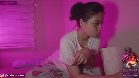 Snapshot of _curiouskitten_ chatting on 8, 11, 2025 sara again3 online show from 8, 11, 2025