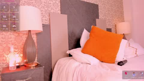     online show from 9, 1, 2025