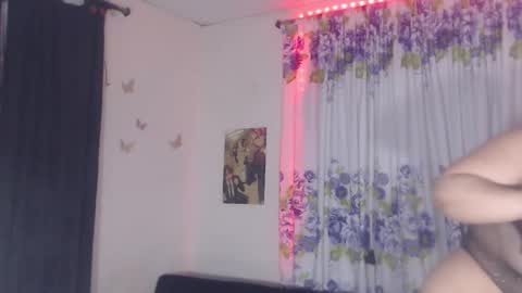 Snapshot of _darkitty_ chatting on 26, 11, 2025 Darkitty online show from 26, 11, 2025