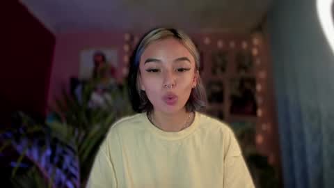 Snapshot of _darkkitty_ chatting on 20, 12, 2024 paula online show from 20, 12, 2024