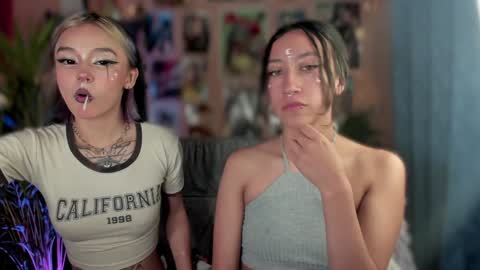 Snapshot of _darkkitty_ chatting on 21, 12, 2024 paula online show from 21, 12, 2024