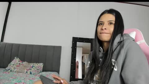 Snapshot of _elektrah chatting on 19, 2, 2025 _elektrah online show from 19, 2, 2025