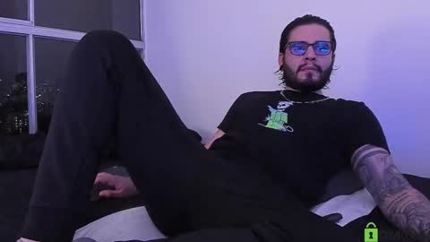 Snapshot of _elon_coxx_ chatting on 8, 11, 2025 - online show from 8, 11, 2025