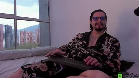  -         online show from 28, 2, 2026