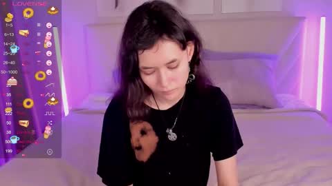 _emily__strike_ online show from 21, 11, 2025