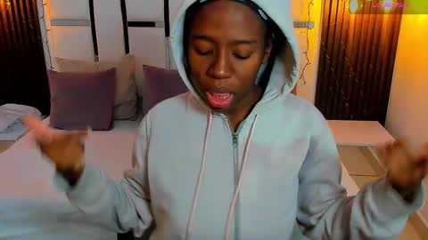 Emma online show from 15, 12, 2025