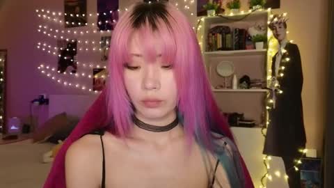 EveEva online show from 1, 3, 2026