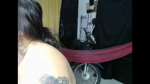  Exa help me position myself with your thumb up thanks  online show from 25, 3, 2026