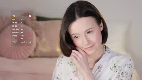 Essie  online show from 3, 3, 2025