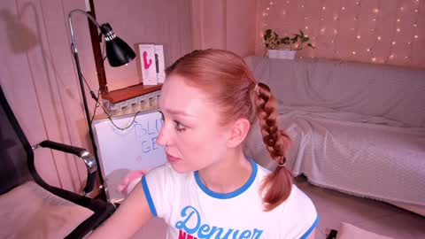 Lola 3  online show from 7, 12, 2024