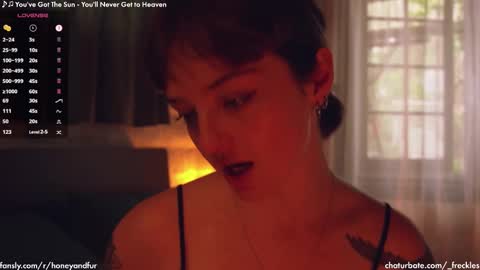 Snapshot of _freckles chatting on 19, 2, 2025 Jacqui Queen goddess motorcycle mozzarella Jaq next livestream see bio online show from 19, 2, 2025