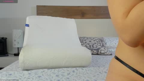 Snapshot of _fullmoon chatting on 3, 12, 2025 fullmoon online show from 3, 12, 2025