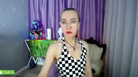 _greybunny_ online show from 11, 1, 2025