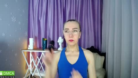 _greybunny_ online show from 27, 1, 2025