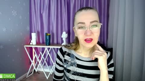 _greybunny_ online show from 30, 1, 2025