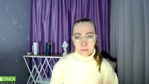 _greybunny_ online show from 9, 3, 2025