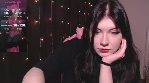 Snapshot of _gummybears_ chatting on 4, 3, 2025 Tori online show from 4, 3, 2025