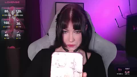 Snapshot of _gummybears_ chatting on 25, 9, 2025 Tori online show from 25, 9, 2025