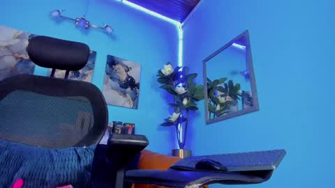 Mathews online show from 28, 1, 2025