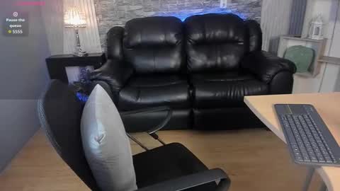 Hanna online show from 11, 2, 2026