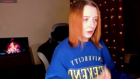 _hey_scarlett_ online show from 20, 2, 2025