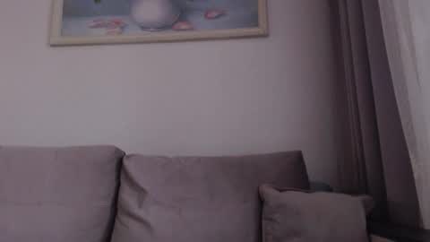 Snapshot of _hidden_frommymoom_ chatting on 23, 2, 2026 Criss4u online show from 23, 2, 2026