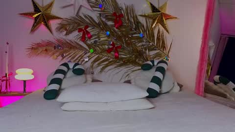 Holly online show from 3, 1, 2025