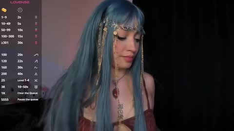 Jenn  online show from 19, 11, 2025