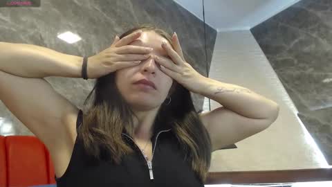 Isa online show from 10, 2, 2025