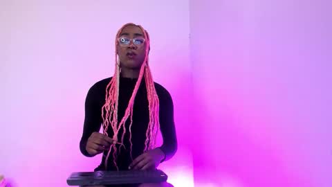 Brit  online show from 28, 11, 2025