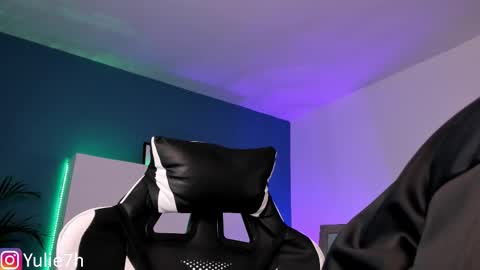  ...  online show from 18, 9, 2025