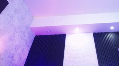 Mia online show from 14, 12, 2024