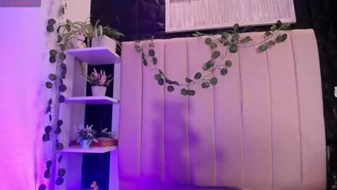 Mia online show from 13, 1, 2025