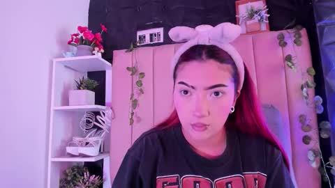 Snapshot of _johana18 chatting on 5, 2, 2026 Mia online show from 5, 2, 2026