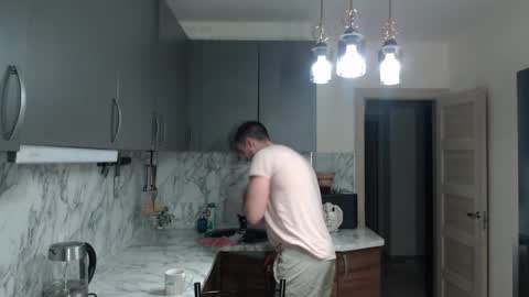 Snapshot of _joni_new_ chatting on 5, 1, 2025 Joni online show from 5, 1, 2025