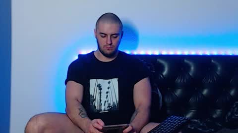 Snapshot of _joni_new_ chatting on 4, 10, 2025 Joni online show from 4, 10, 2025