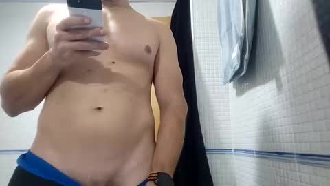 Snapshot of _julian_69 chatting on 23, 10, 2025 Jonnhy online show from 23, 10, 2025