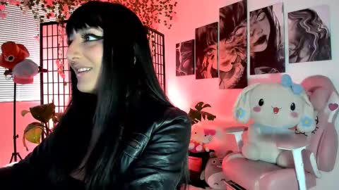 JULIANA online show from 15, 9, 2025