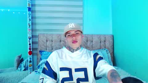 mod online show from 21, 12, 2025