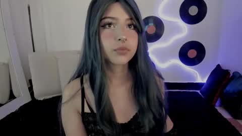 Snapshot of _karine01 chatting on 13, 3, 2026 _karine01 online show from 13, 3, 2026