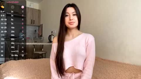 Amina online show from 30, 9, 2025