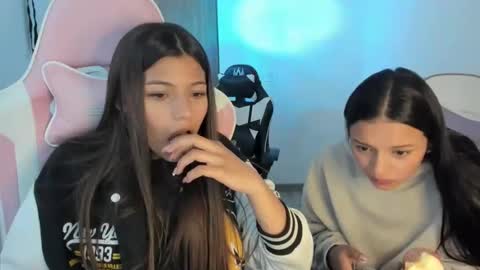 khloe sweet online show from 24, 11, 2025