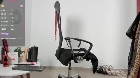 Snapshot of _kinkyashley chatting on 25, 11, 2025 Ashley online show from 25, 11, 2025