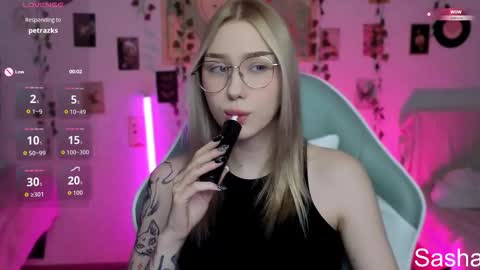 Snapshot of _kitekat_ chatting on 7, 11, 2025 _kitekat_ online show from 7, 11, 2025