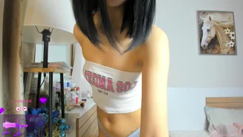 Kitty Cat online show from 3, 2, 2025