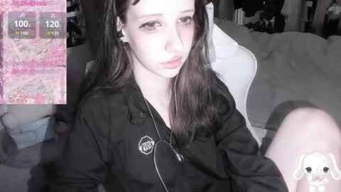  kuro  online show from 4, 3, 2026