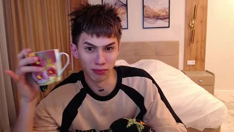 Kurt online show from 6, 3, 2025