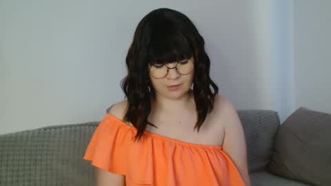 Snapshot of _lalilu_ chatting on 23, 2, 2025 _lalilu_ online show from 23, 2, 2025