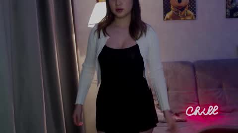 Snapshot of _lalune_ chatting on 3, 11, 2025 _lalune_ online show from 3, 11, 2025